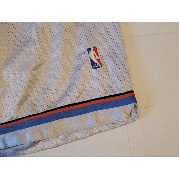 Vintage Cleveland Cavaliers Basketball Shorts Size 40 White Puma NBA W Flaws - Picture 5 of 16
